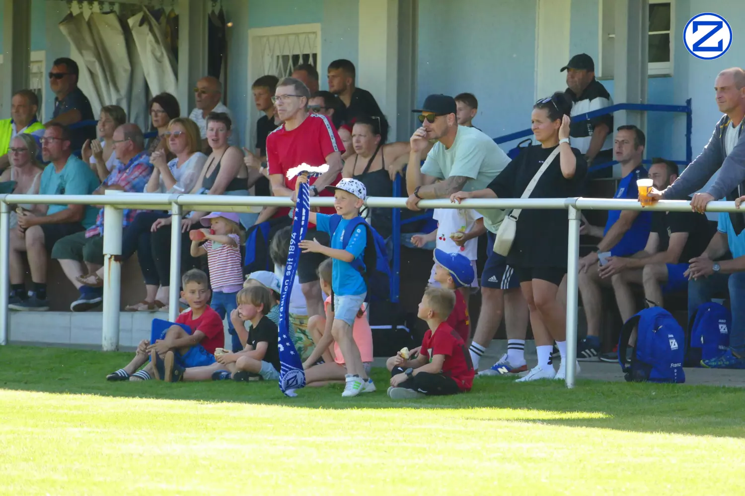 Bild: SV Blau-Weiß Zorbau - SV Dessau 05 4:2 (2:1) - Dessau1019