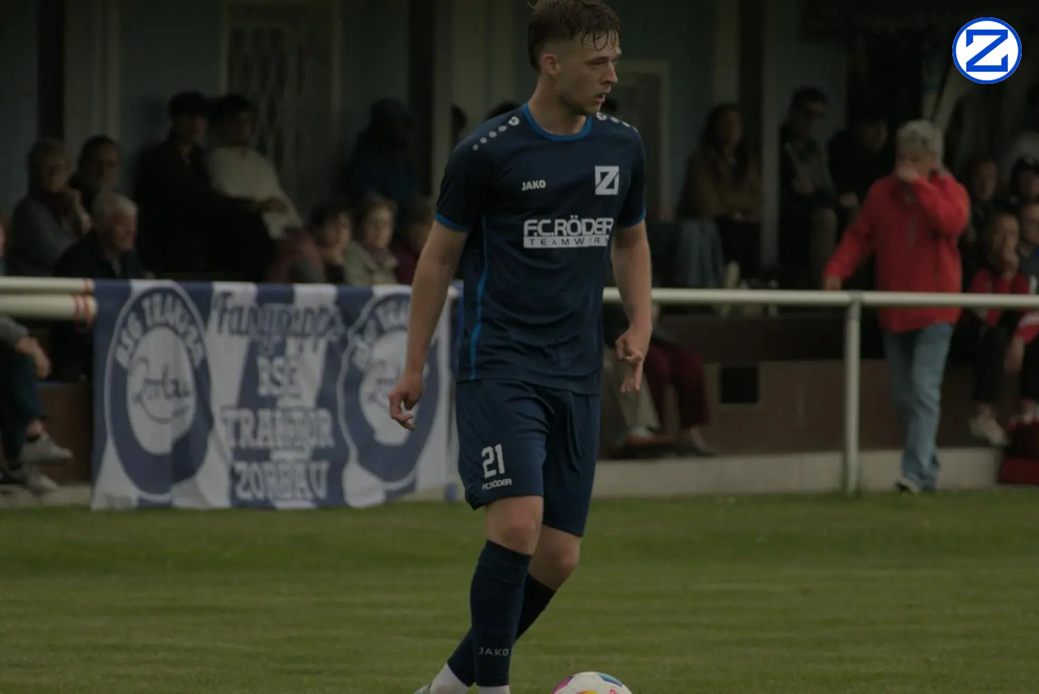 Bild: SV Blau-Weiß Zorbau - VfL 1896 Halle 1:3 (0:0) - Vfl Halle005